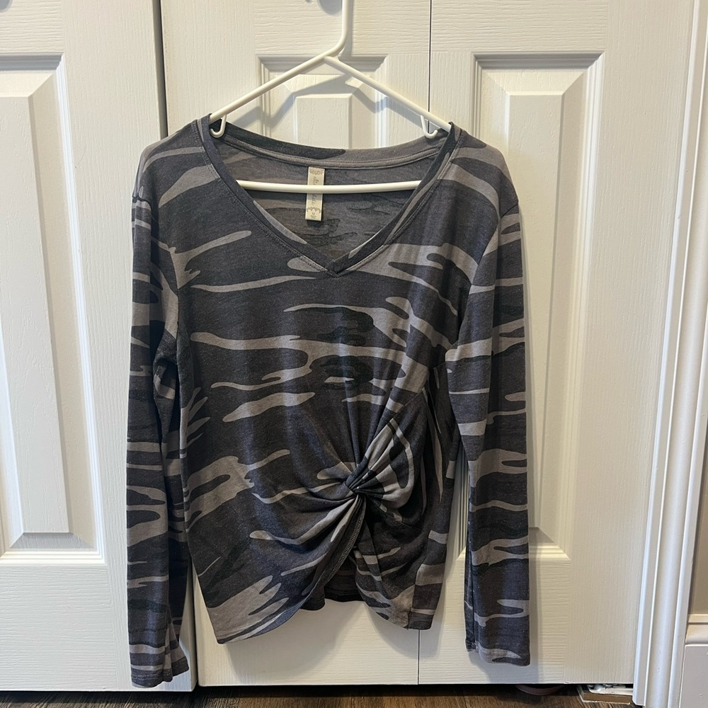 Camo Tee